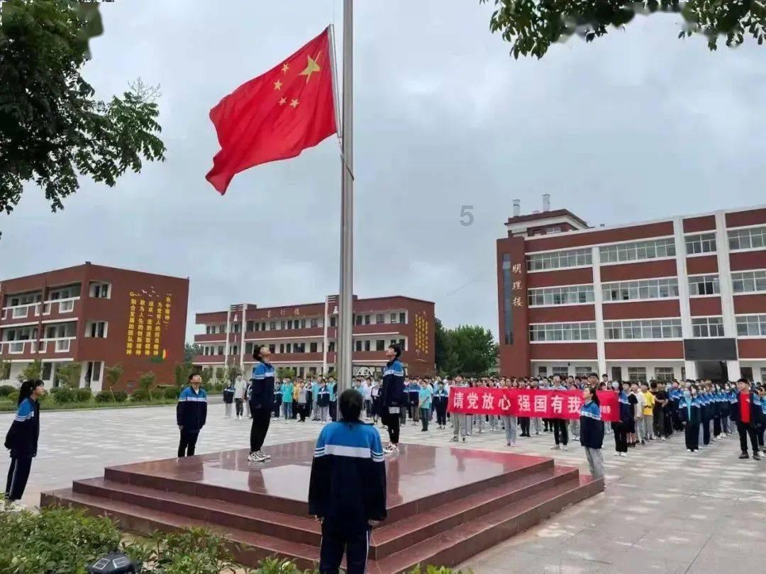 神圣的石像